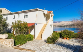 Stunning Apartment In Pag With House Sea View